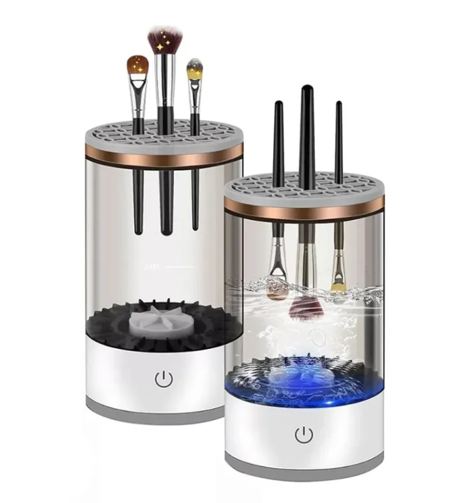 Effortless Makeup Brush Cleaner