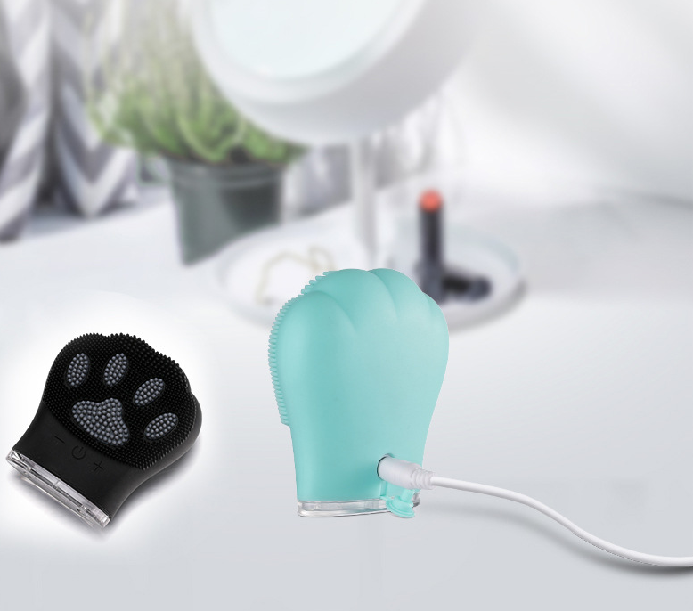 Silicone Facial Cleansing Brush with Cat Paw Design
